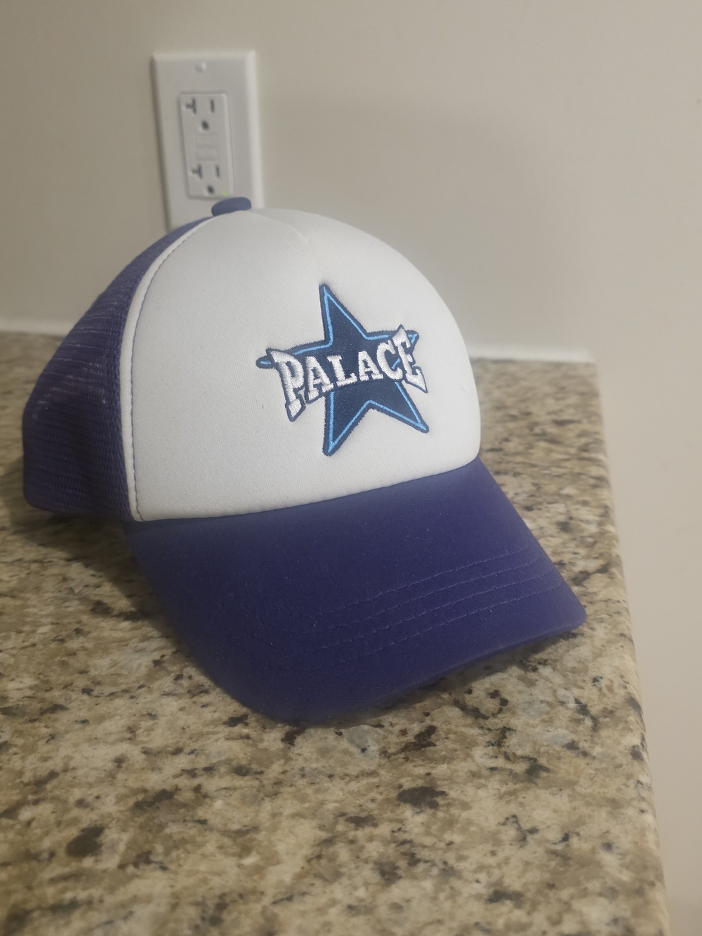 PALACE Trucker Hat Snapback
